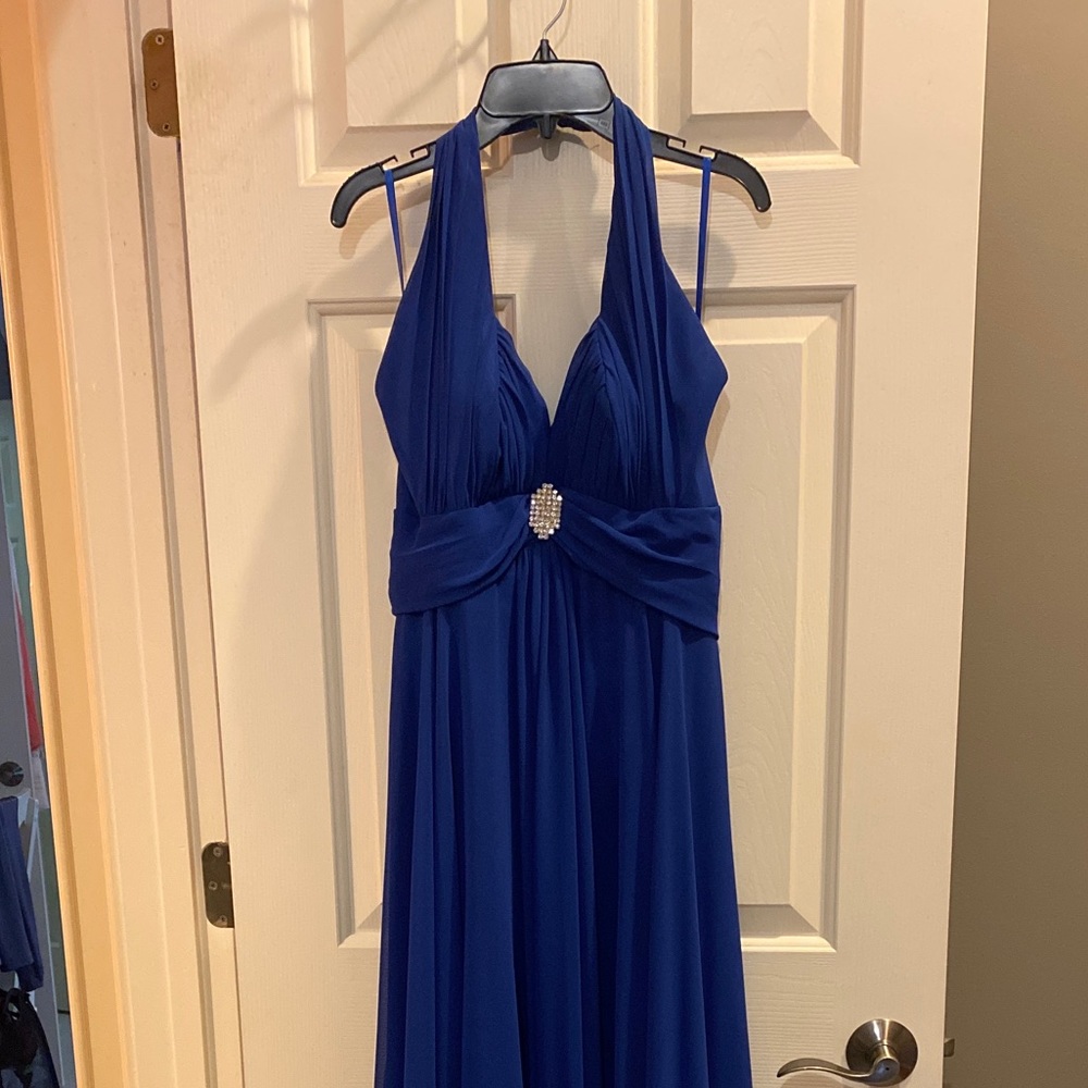 Halter Top Formal/Prom Dress